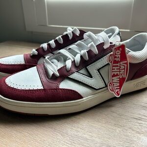 Vans Men’s Burgundy and White Low-Top Sneakers